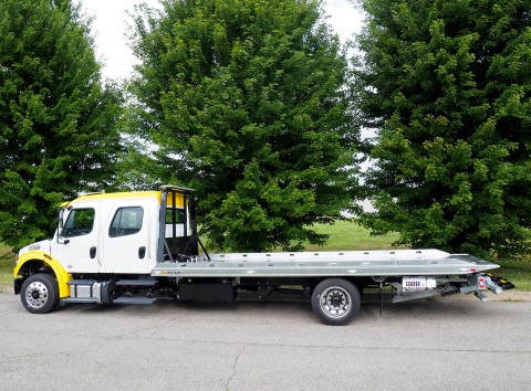 16 series lcg carrier aluminum freightliner m2 profile